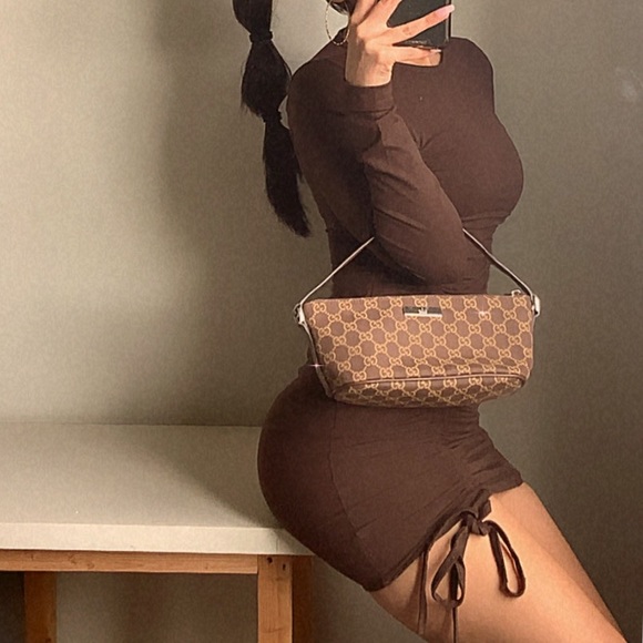 Rouched Longsleeve Dress - Picture 2 of 5